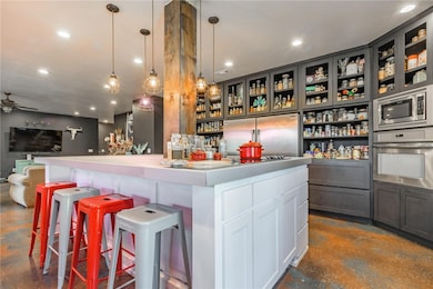 302 W Fulton St, Gentry, AR 72734 - photo 4