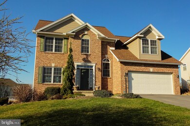 103 Creekwood Dr, Greencastle, PA 17225 - photo 2