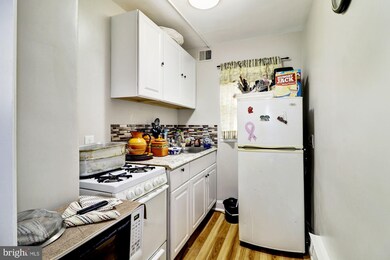 201 Packard Ave, Glen Burnie, MD 21061 - photo 6