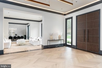 1020 Langley Hill Dr, McLean, VA 22101 - photo 5