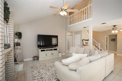 7731 Springville Dr, Houston, TX 77095 - photo 6