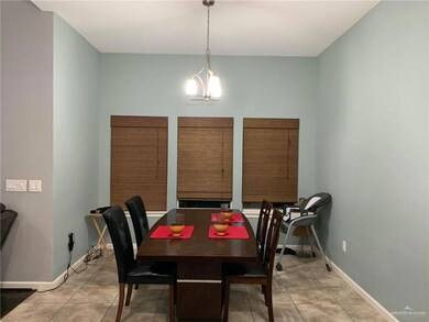 2811 Leslie St, Edinburg, TX 78539 - photo 4