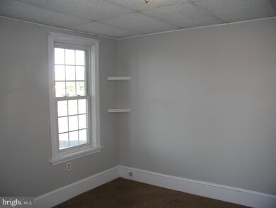 191 W Cohawkin Rd unit A - DOWNSTAIRS, Clarksboro, NJ 08020 - photo 4