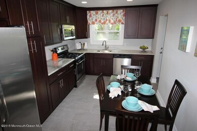 Eat in Kitchen