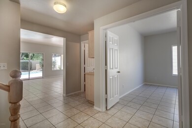 16606 S 15th St-11