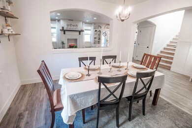 Dining Room2