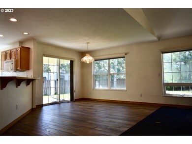 885 Lund Ln, Baker City, OR 97814 - photo 5