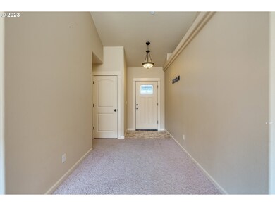 534 N 7th St, Carlton, OR 97111 - photo 5