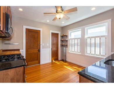 39 S Munroe Terrace unit C, Boston, MA 02122 - photo 6