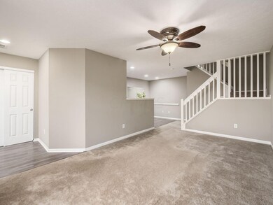 010_ 7001 Pleasant Colony 005