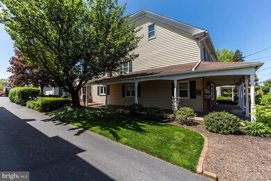 202 W Main St, Leola, PA 17540 - photo 6