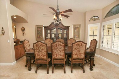 Dining / Entry