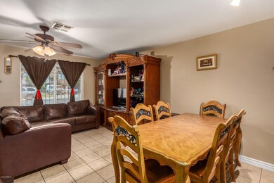 4511 N 48th Dr, Phoenix, AZ 85031 - photo 7