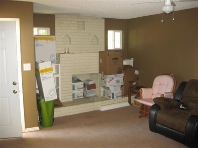 27709 Avenue 146, Porterville, CA 93257 - photo 2