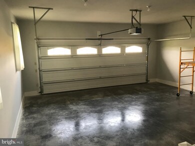 14624 Greencastle Pike, Hagerstown, MD 21740 - photo 4