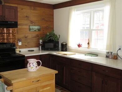 22 W Main St, Newton, NH 03858 - photo 5