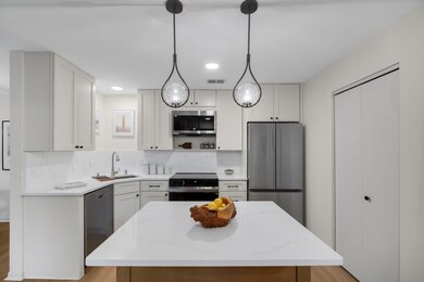 116 E Freistadt Rd unit F, Thiensville, WI 53092 - photo 4