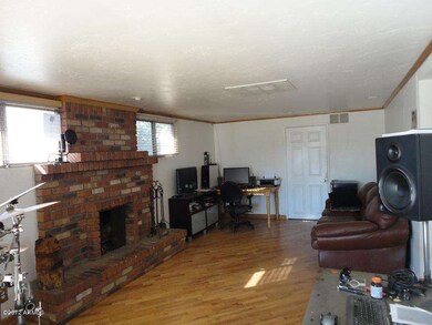 Weldon Liv Room