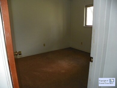 968 E Cedar St unit 201, Seguin, TX 78155 - photo 5