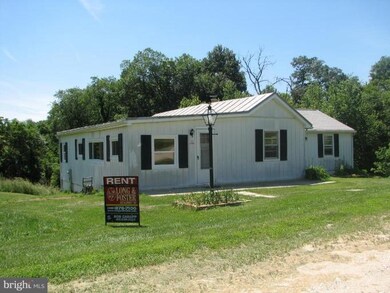 15322 Dover Rd, Reisterstown, MD 21136 - photo 2