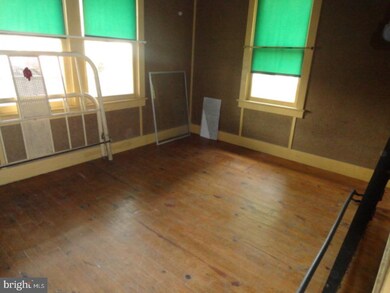 24 King Fisher Dr, Ashland, PA 17921 - photo 4