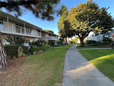 953 Avenida Carmel, Laguna Woods, CA 92637 - photo 2