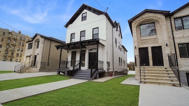 340 E 234th St, Bronx, NY 10470 - photo 2