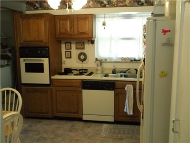 475 Ross Rd, Columbus, OH 43213 - photo 4