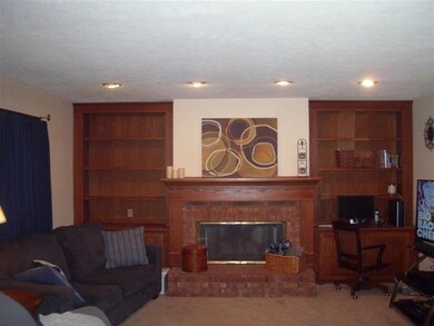 140 S East St, Virginia, IL 62691 - photo 5