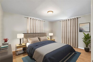 1120 24th St SE, Cedar Rapids, IA 52403 - photo 5