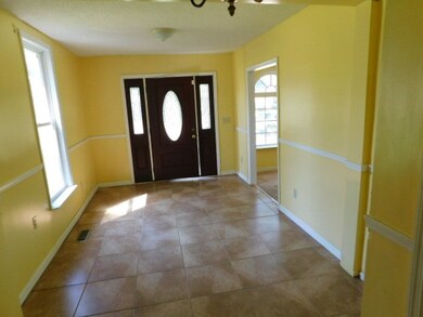 1610 Avalon Ave, Albany, GA 31707 - photo 2