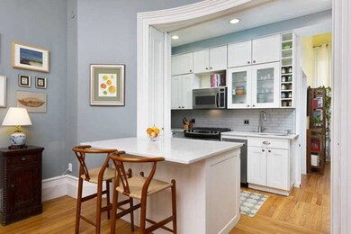 78 W Concord St unit 3&4, Boston, MA 02118 - photo 4