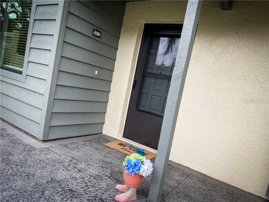 Welcome to Courtyard Square Condo