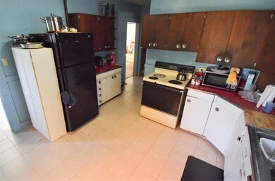 231 S Main St, Orange, MA 01364 - photo 7