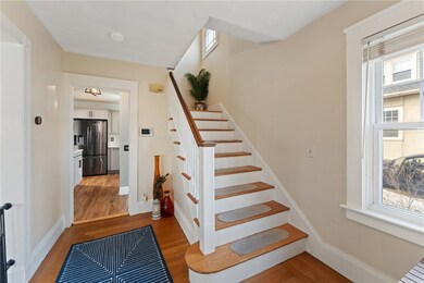 Sunny foyer
