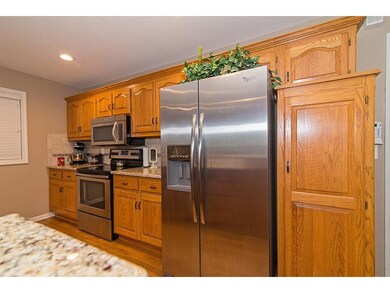 4716 Chouteau St, Shawnee, KS 66226 - photo 5