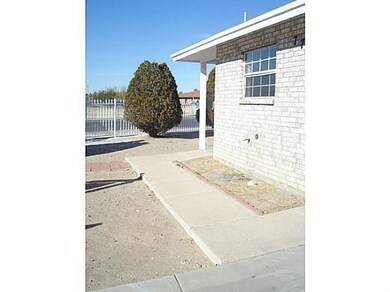 7787 Lilac Way, El Paso, TX 79915 - photo 4
