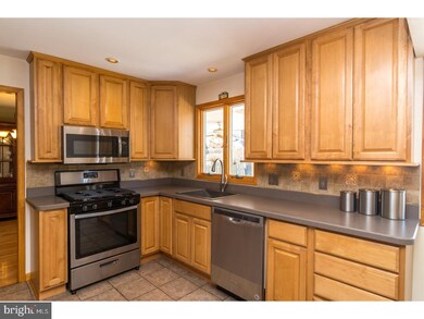 526 Brook Ln, Warminster, PA 18974 - photo 7