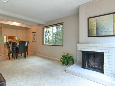 295 Foxtail Dr, Eugene, OR 97405 - photo 6