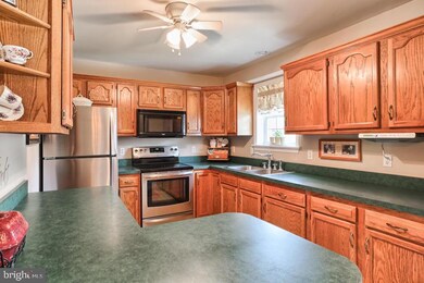 224 S Lime St, Quarryville, PA 17566 - photo 6