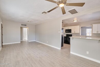 2944 N 26th St, Phoenix, AZ 85016 - photo 3