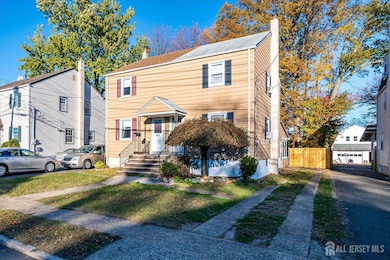 450 Crows Mill Rd, Fords, NJ 08863 - photo 2