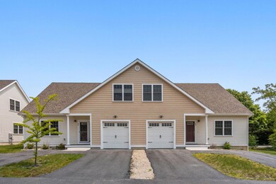 637 Gifford St unit 17A, Falmouth, MA 02540 - photo 2