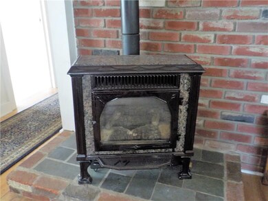 Gas fireplace
