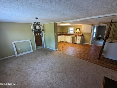 PXL_20230829_210806988