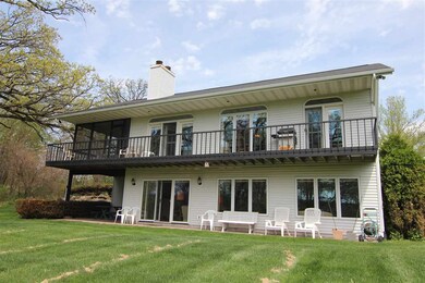 5679 Concord Dr, Fitchburg, WI 53575 - photo 2