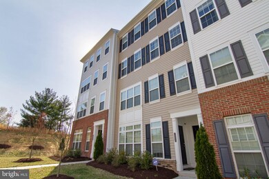 16888 Porters Inn Dr unit 58, Dumfries, VA 22026 - photo 2