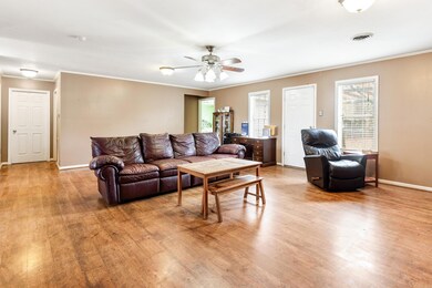 1107 W 14th St, Stuttgart, AR 72160 - photo 6