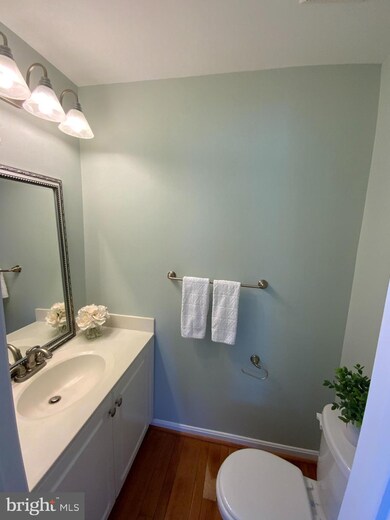 12201 Milestone Manor Ln, Germantown, MD 20876 - photo 6