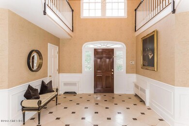 001-Foyer-1525041-mls.jpg
